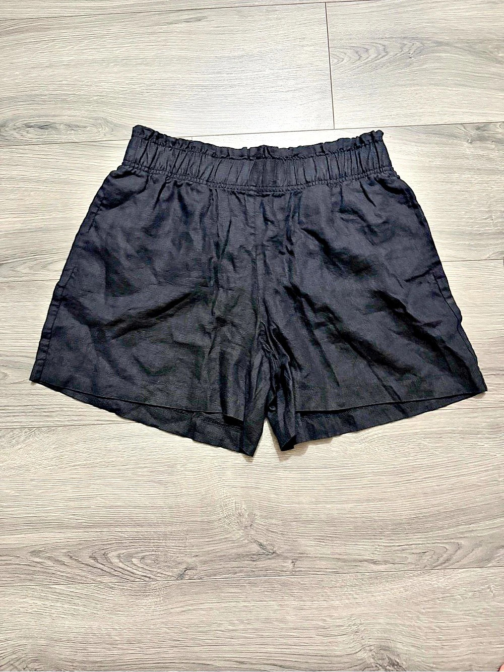 Quince 100% European Linen Shorts Black